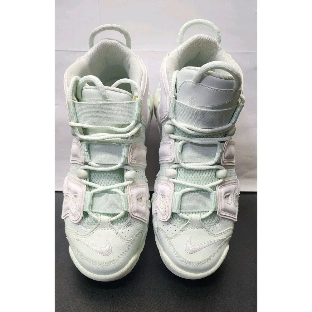 Nike Air More Uptempo Barely Green White Women's 7.5 Sneakers 917593-300 Mint